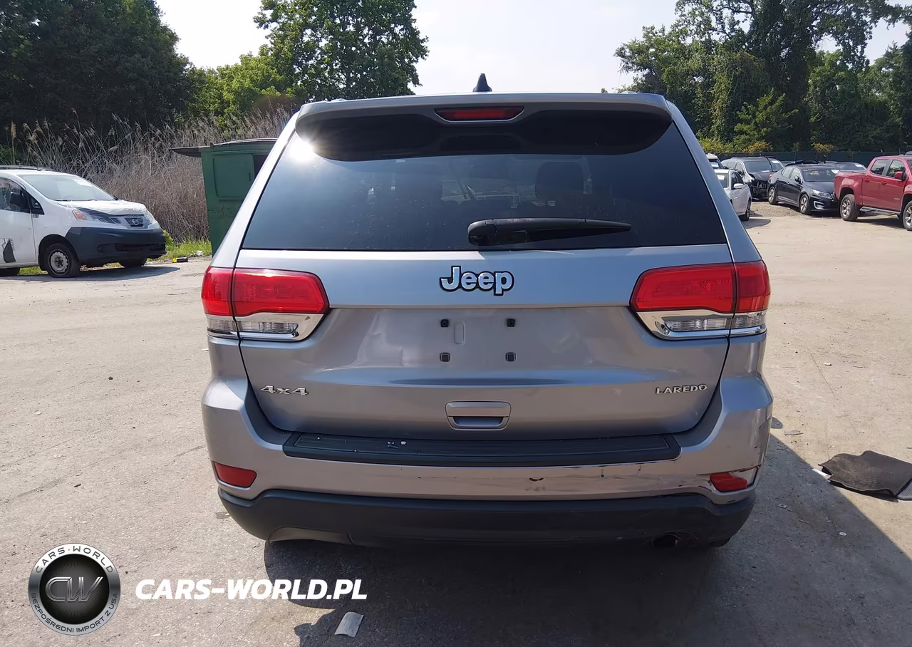 2014 Jeep Grand Cherokee Laredo VIN:1C4RJFAG0EC243140 - 16