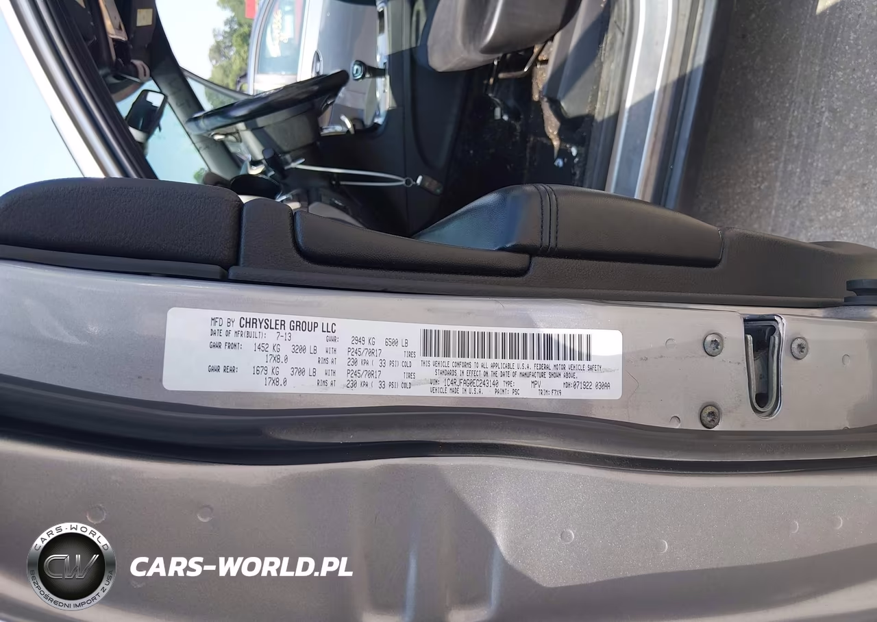 2014 Jeep Grand Cherokee Laredo VIN:1C4RJFAG0EC243140 - 9