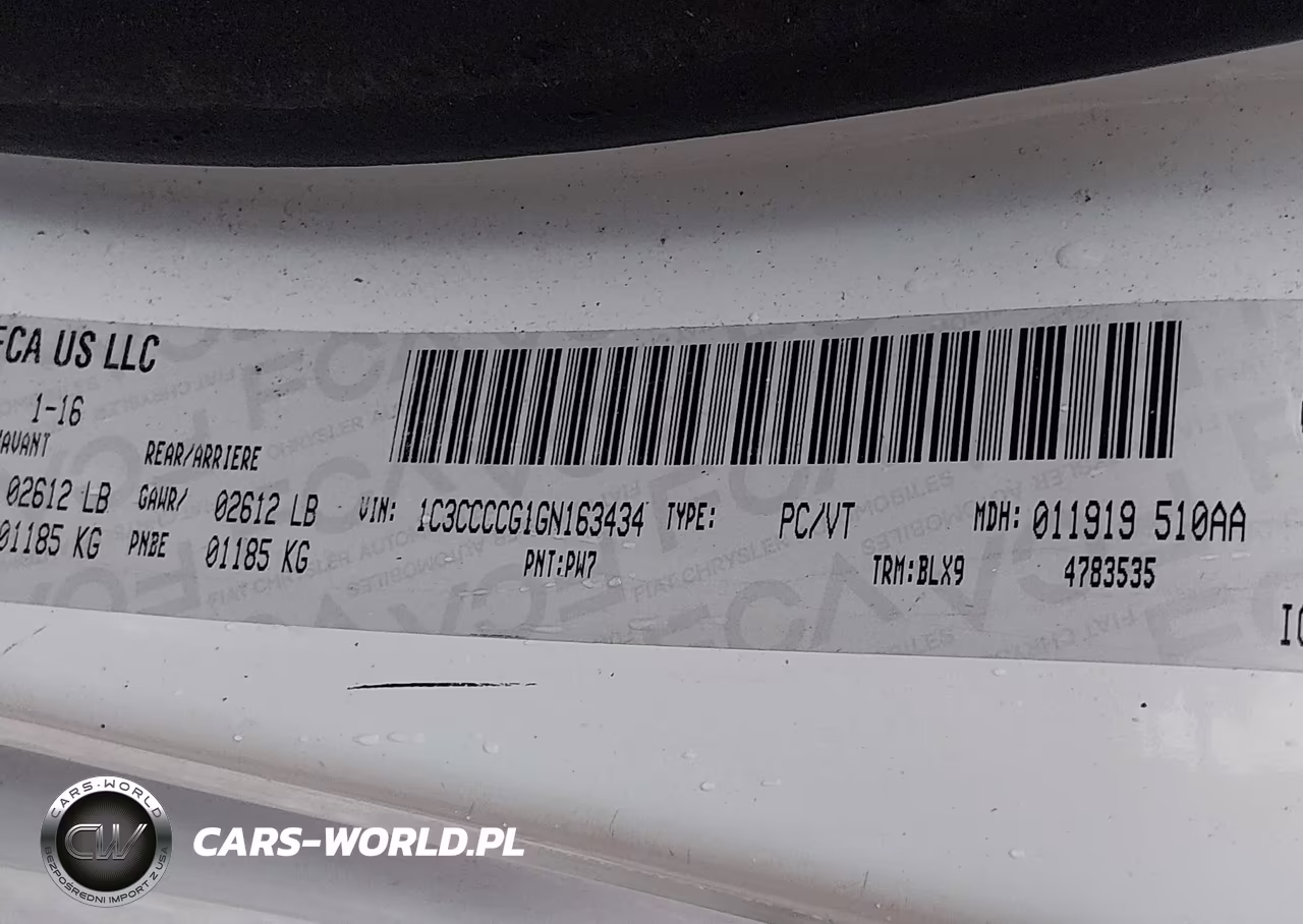 2016 Chrysler 200 C VIN:1C3CCCCG1GN163434 - 9