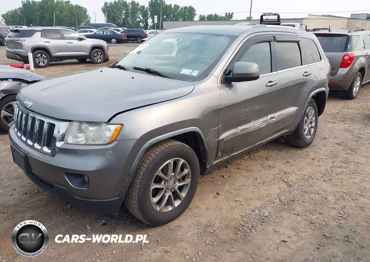 2011 Jeep Grand Cherokee Laredo VIN:1J4RR4GG4BC724616 - 2