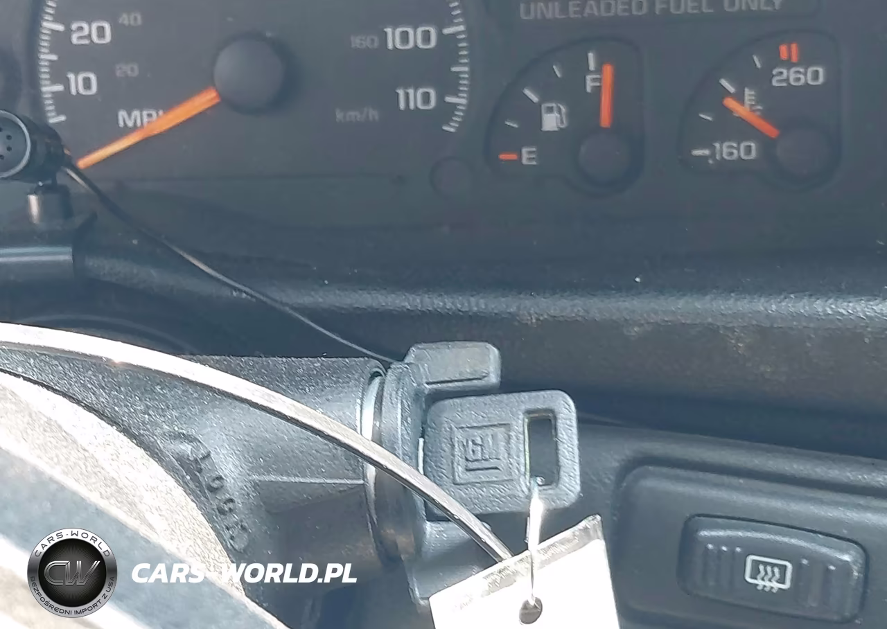 1995 Chevrolet Camaro VIN:2G1FP32S2S2119930 - 11