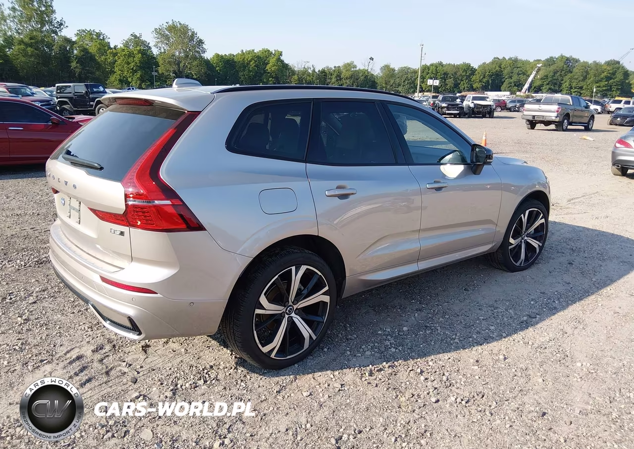 2025 Volvo Xc60 B5 Ultra VIN:YV4M12RMXS1159666 - 4