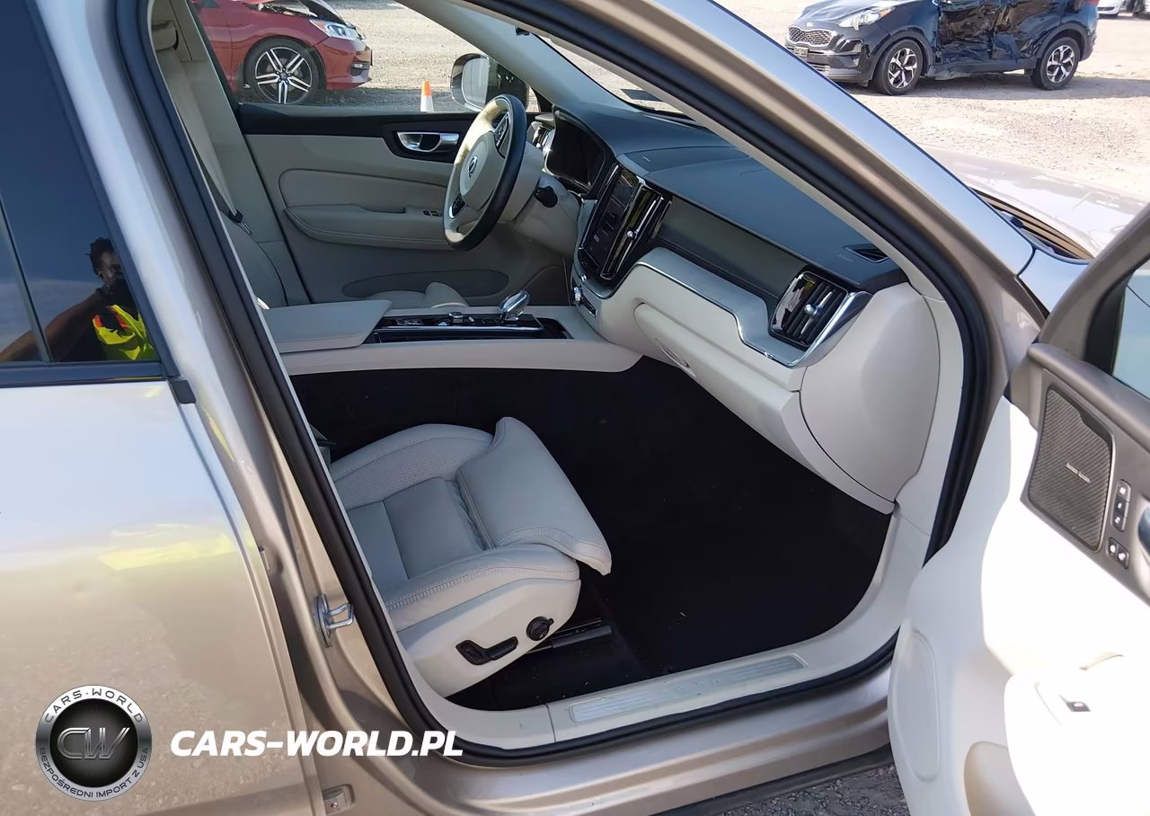 2025 Volvo Xc60 B5 Ultra VIN:YV4M12RMXS1159666 - 5