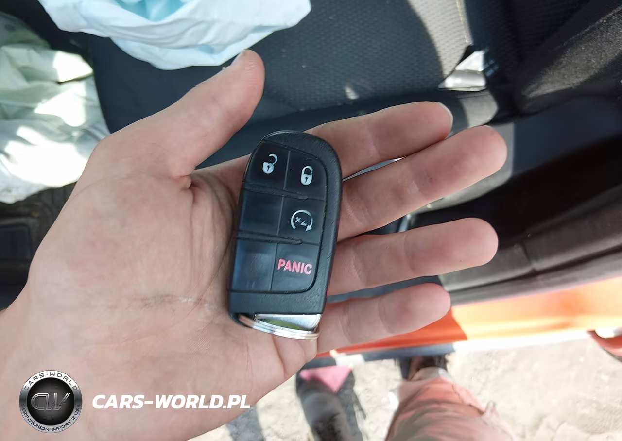 2019 Jeep Renegade Altitude 4X4 VIN:ZACNJBBB6KPJ93181 - 11
