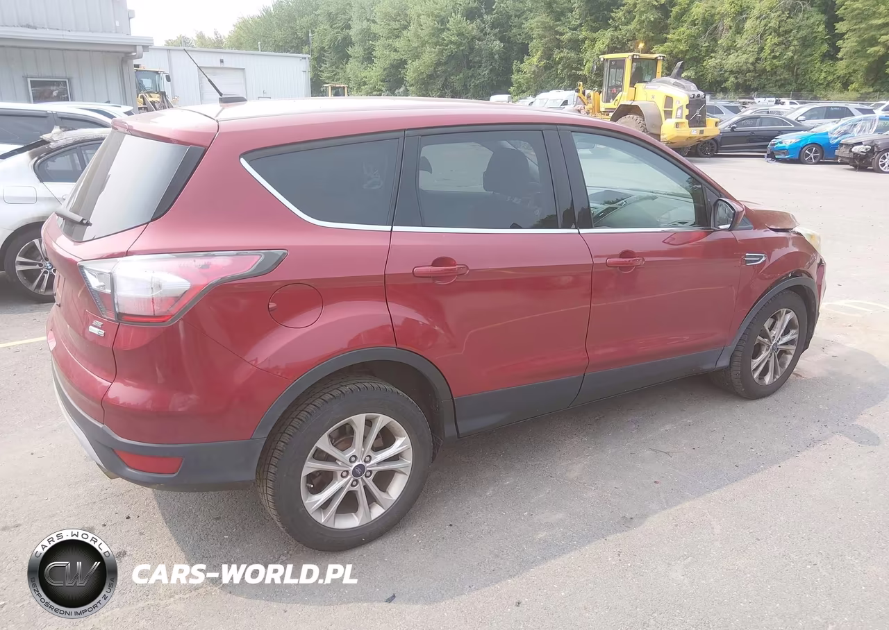 2017 Ford Escape Se VIN:1FMCU9GD0HUA07125 - 4