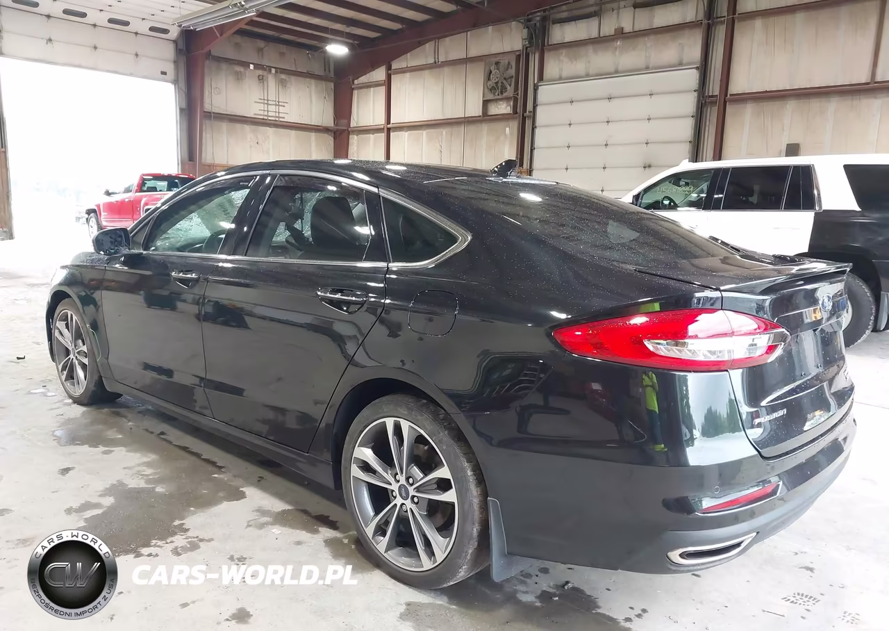 2020 Ford Fusion Titanium VIN:3FA6P0D9XLR235790 - 3