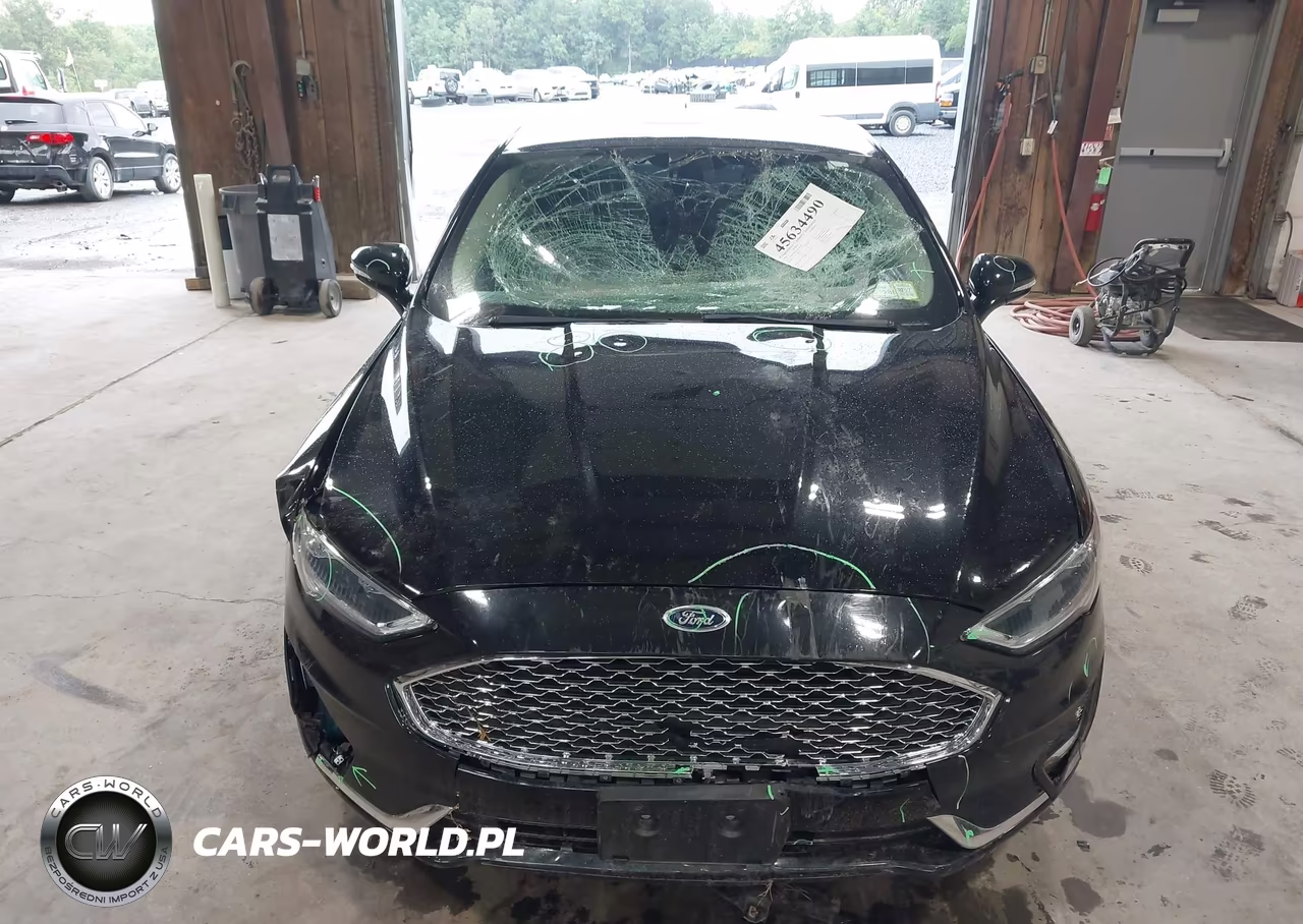 2020 Ford Fusion Titanium VIN:3FA6P0D9XLR235790 - 6