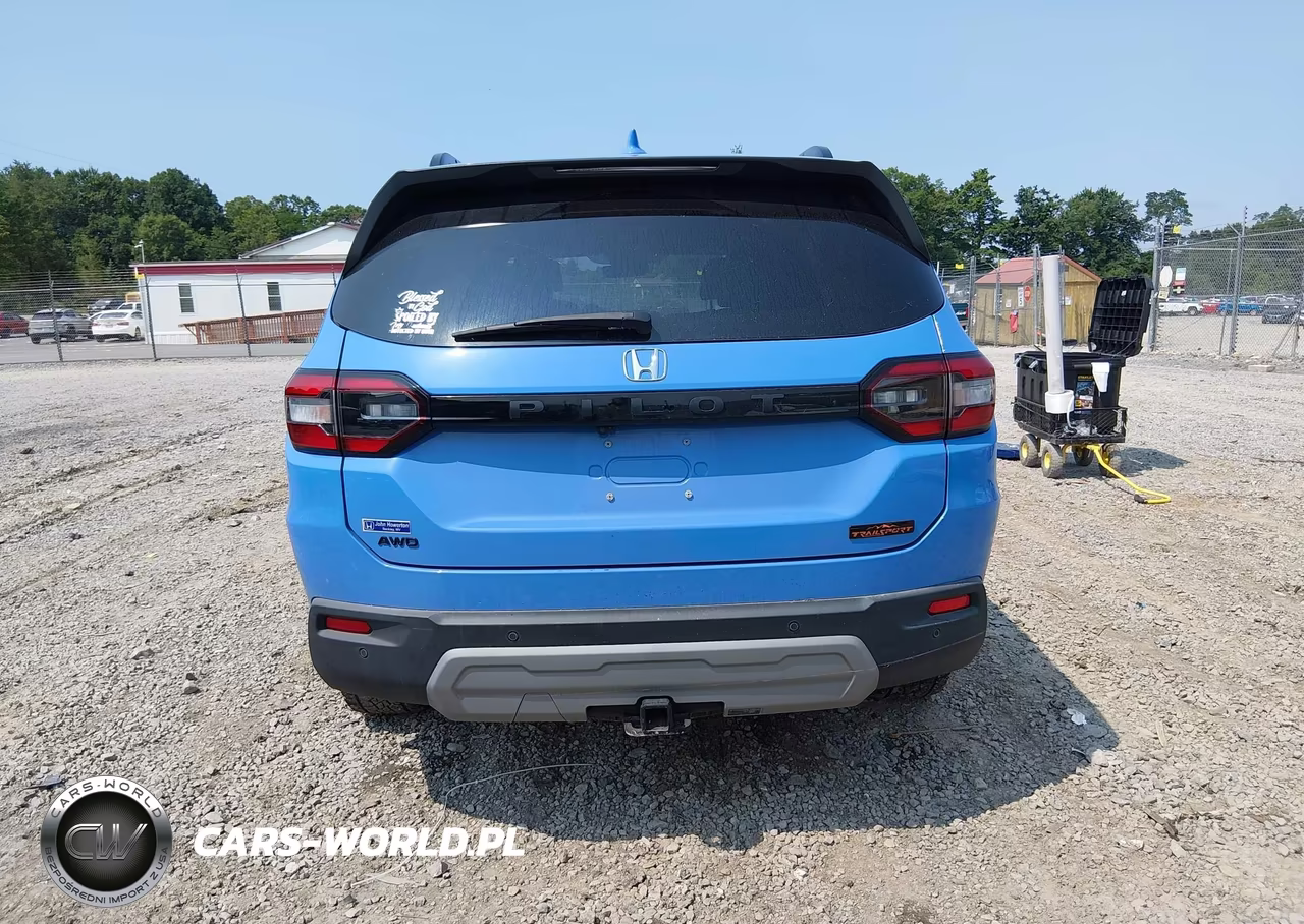 2025 Honda Pilot Trailsport VIN:5FNYG1H66SB150552 - 16