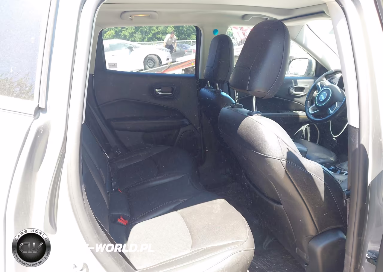 2019 Jeep Compass Limited 4X4 VIN:3C4NJDCB0KT791966 - 8