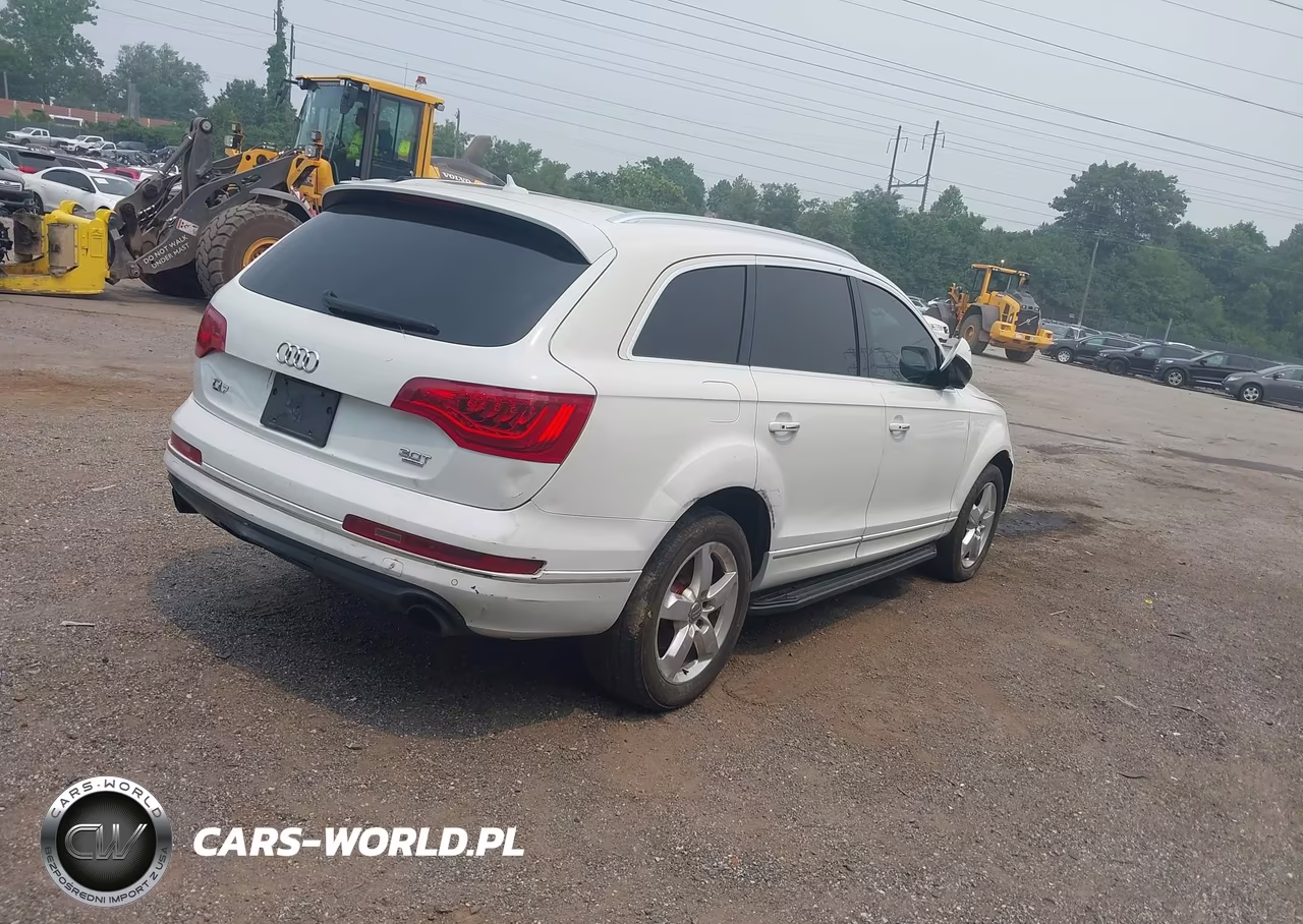 2014 Audi Q7 3.0T Premium VIN:WA1LGAFE9ED017858 - 4