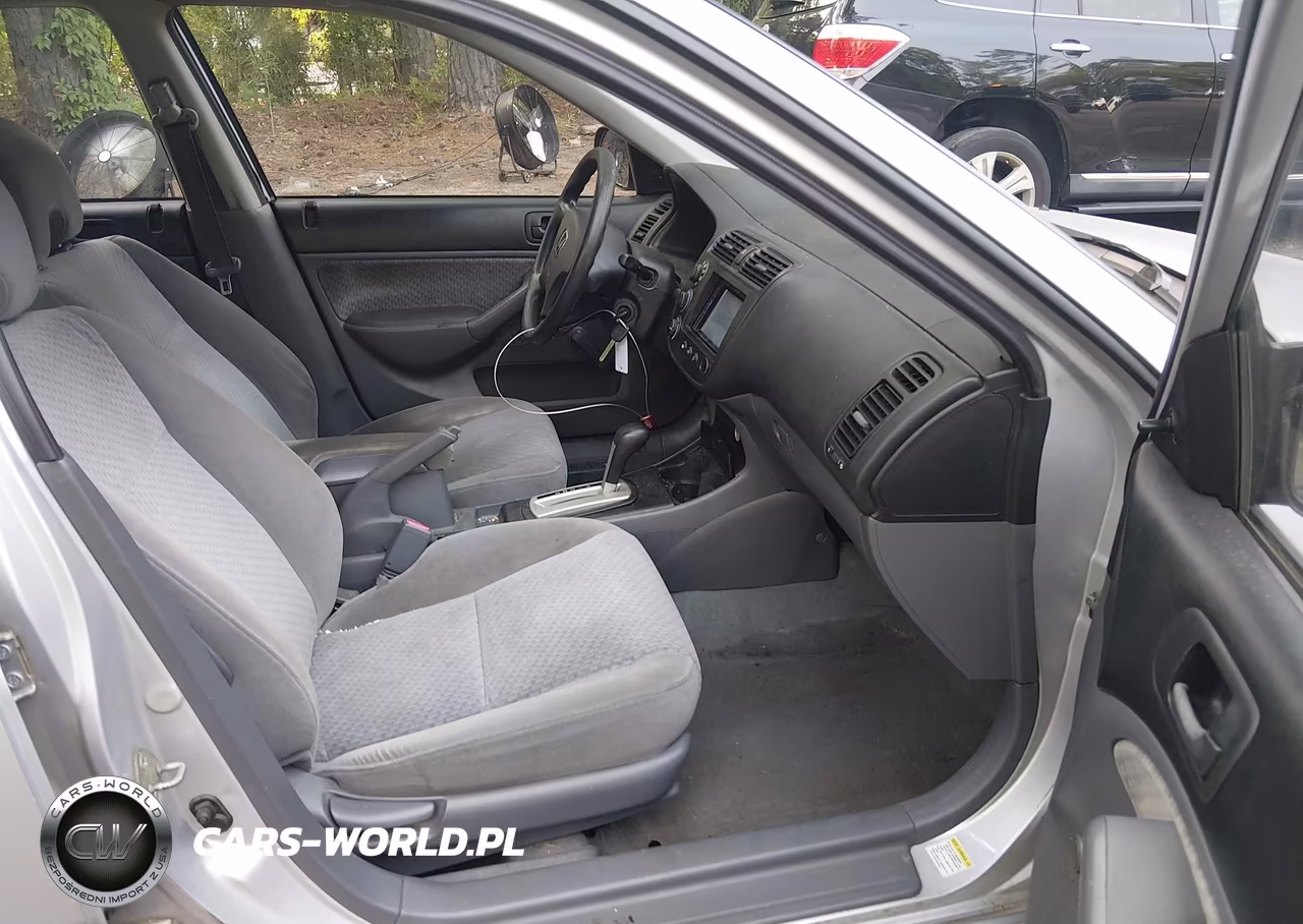 2005 Honda Civic Vp VIN:1HGES16445L007203 - 5