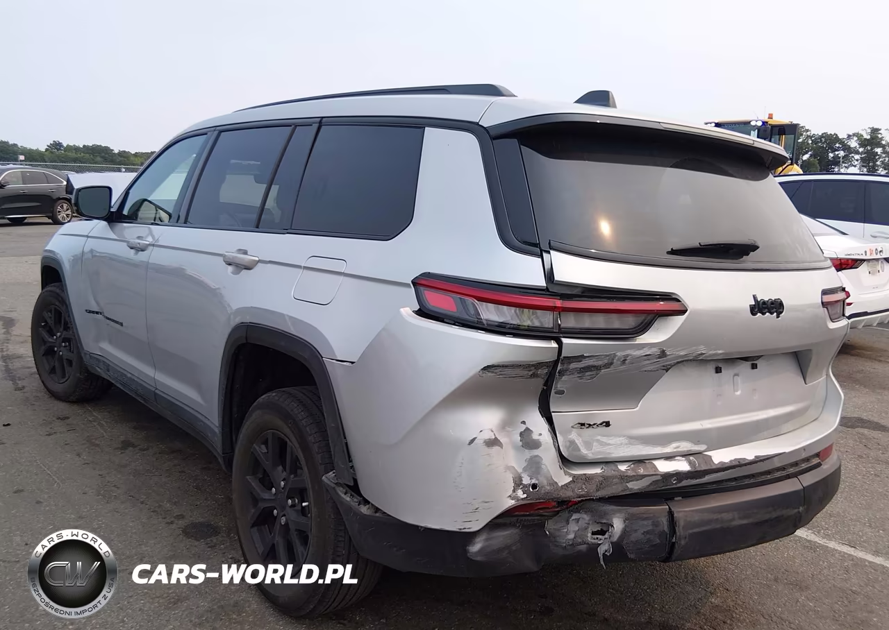 2025 Jeep Grand Cherokee L Altitude X 4X4 VIN:1C4RJKAG9S8718985 - 3