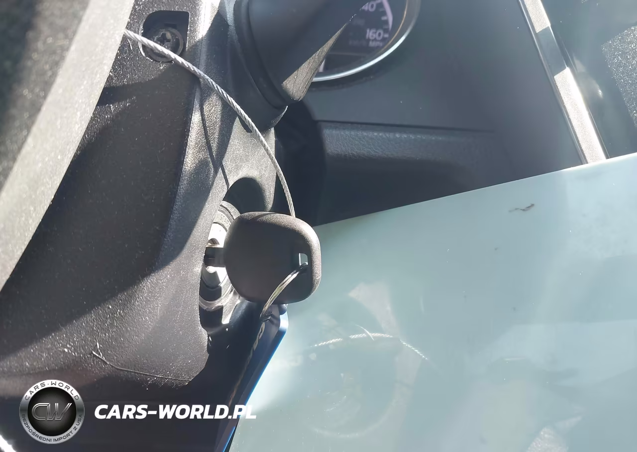 2018 Toyota Camry Se VIN:4T1B11HK6JU660289 - 11