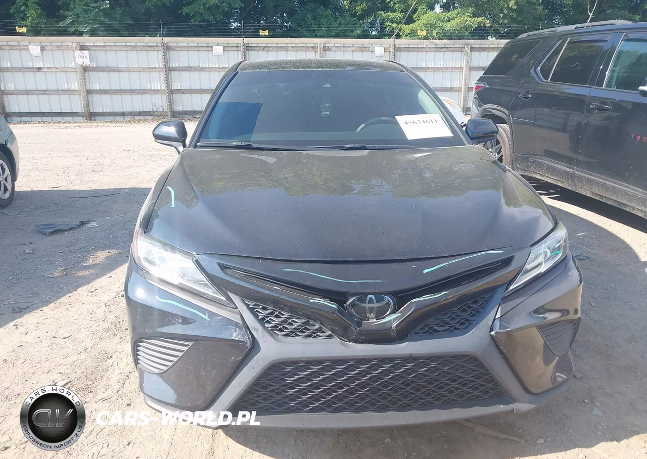 2018 Toyota Camry Se VIN:4T1B11HK6JU660289 - 12