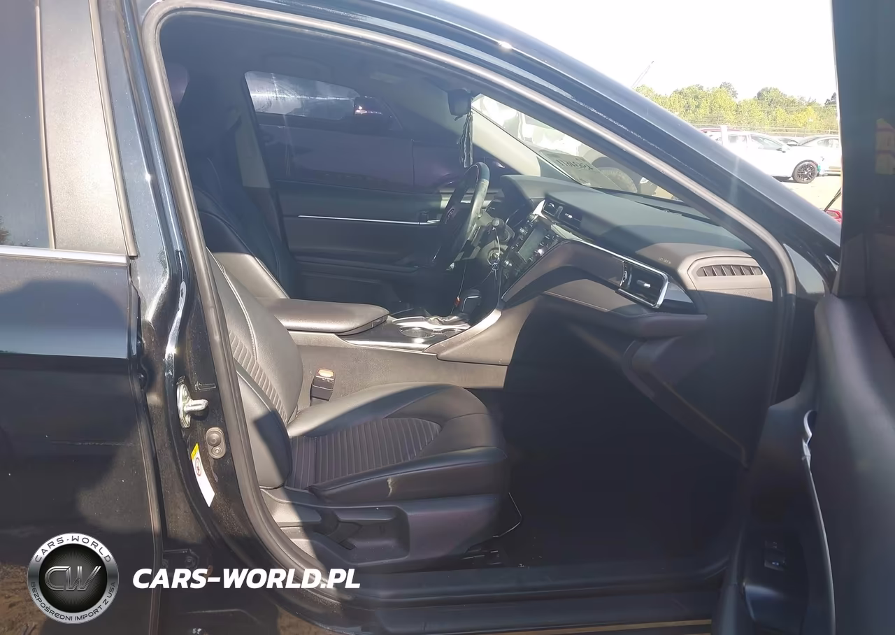2018 Toyota Camry Se VIN:4T1B11HK6JU660289 - 5
