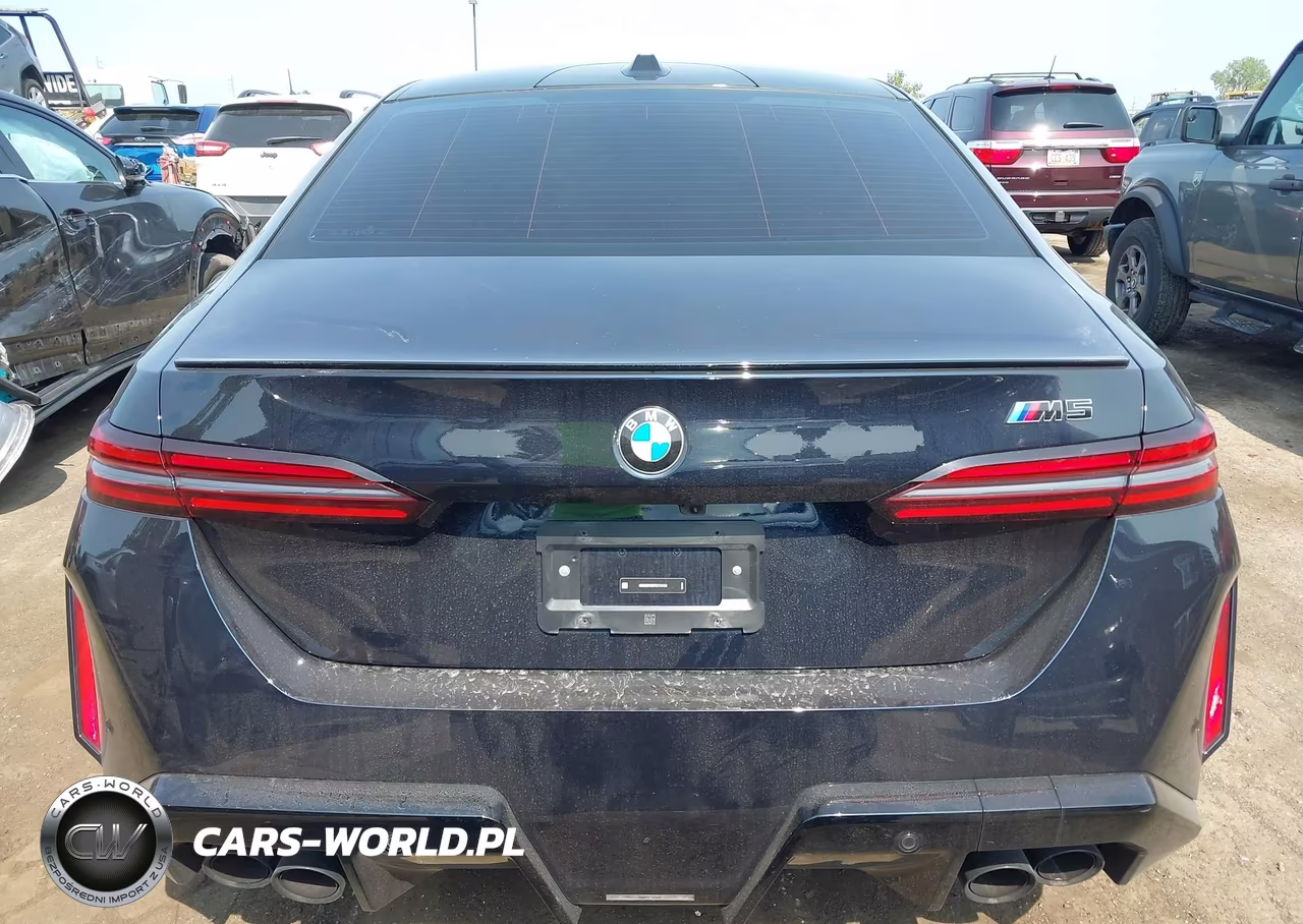 2026 BMW M5 VIN:WBS83FK08TCV74108 - 15