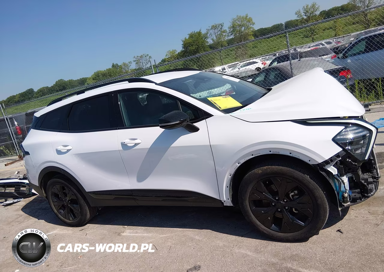 2025 Kia Sportage X-Line VIN:5XYK6CDF7SG284988 - 14