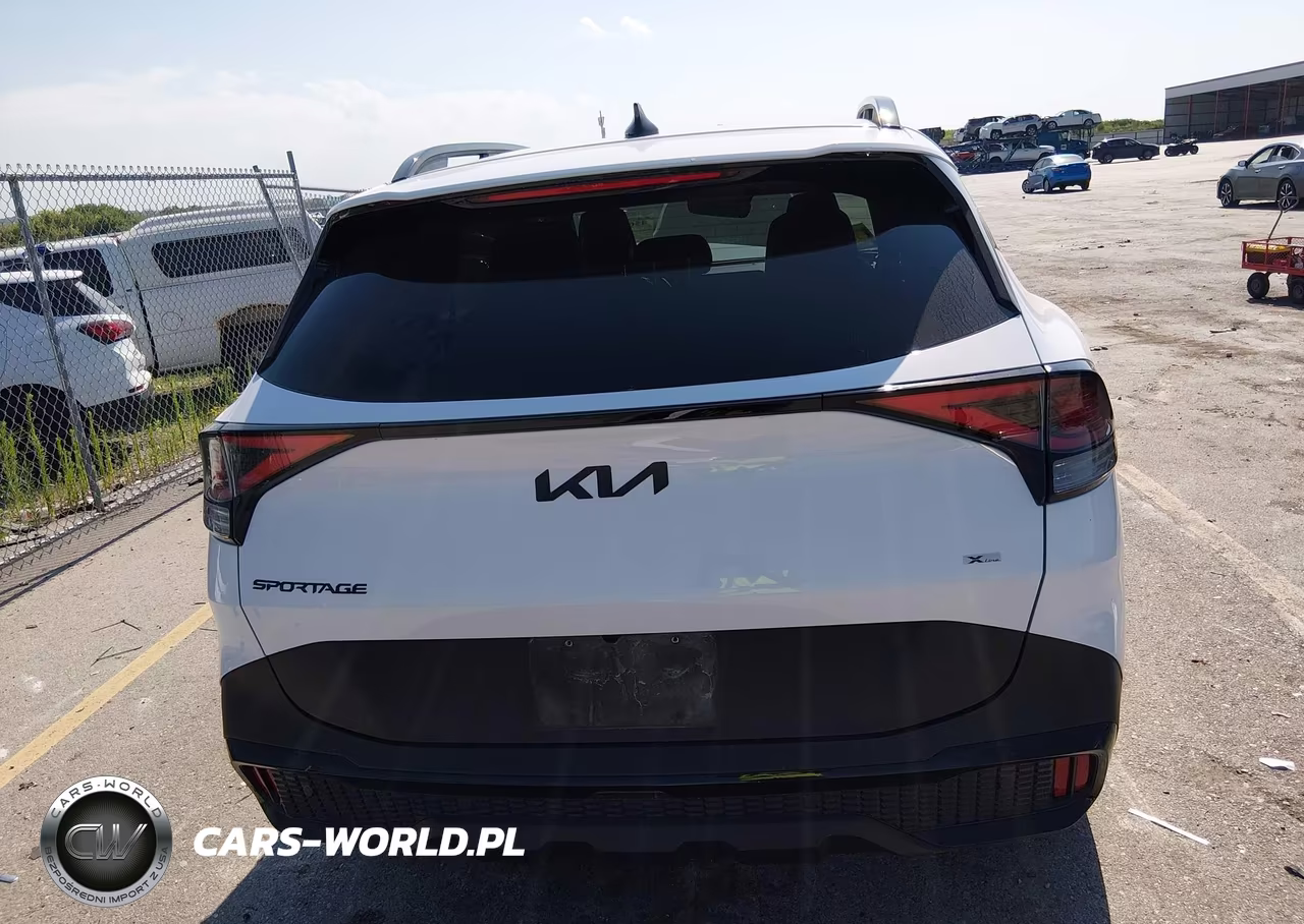 2025 Kia Sportage X-Line VIN:5XYK6CDF7SG284988 - 17