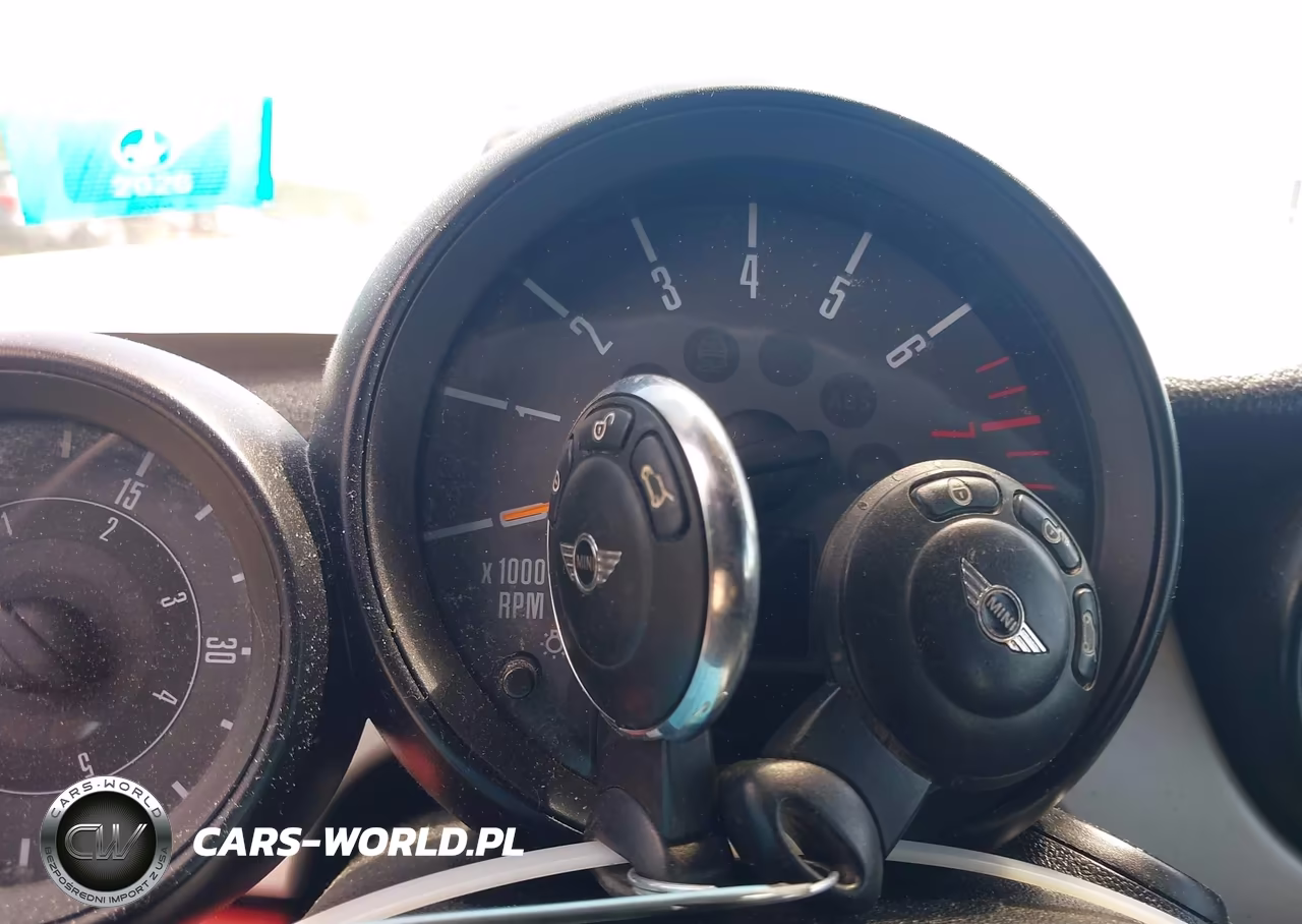 2015 Mini Convertible Cooper VIN:WMWZN3C55FT266751 - 11
