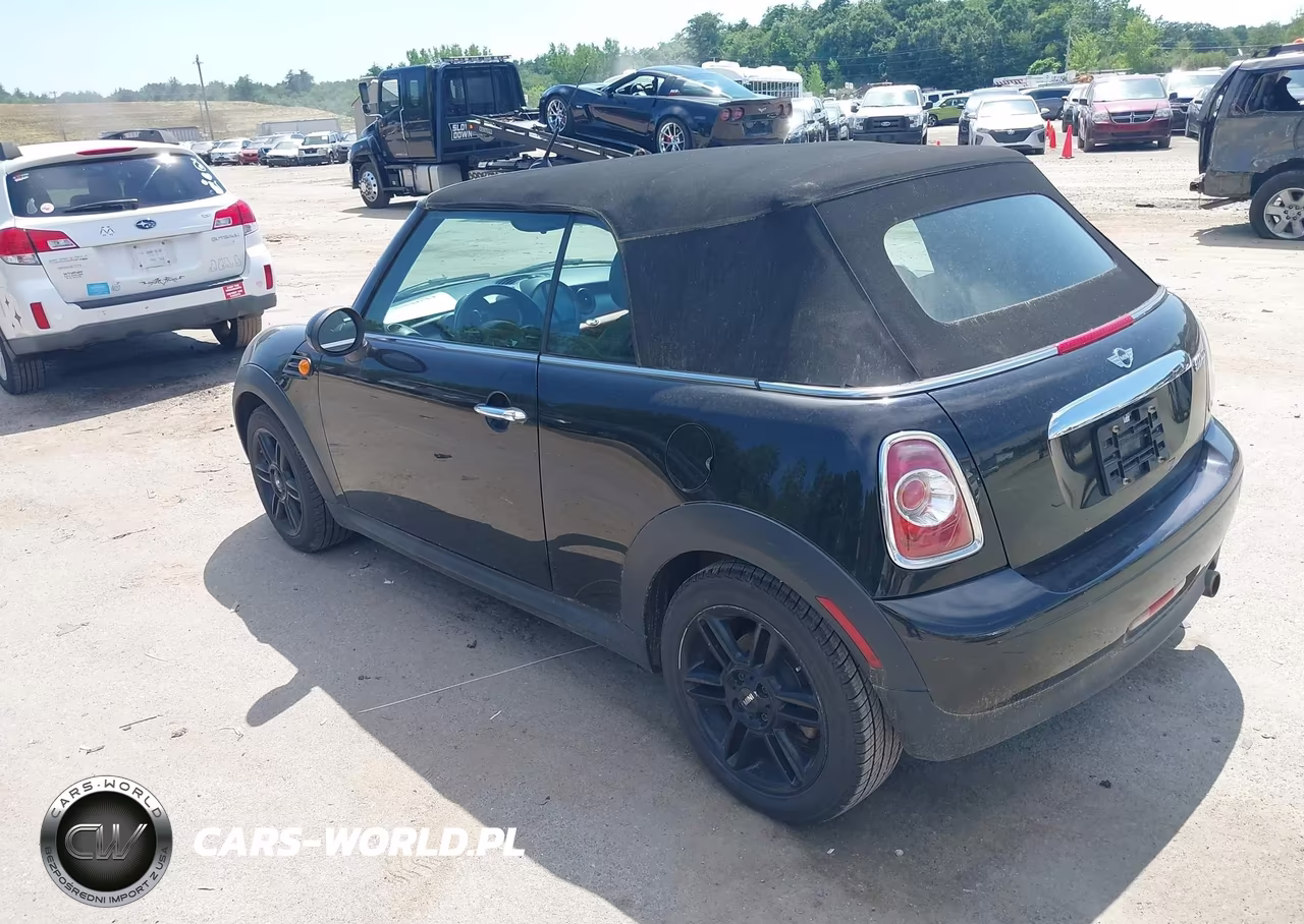 2015 Mini Convertible Cooper VIN:WMWZN3C55FT266751 - 3