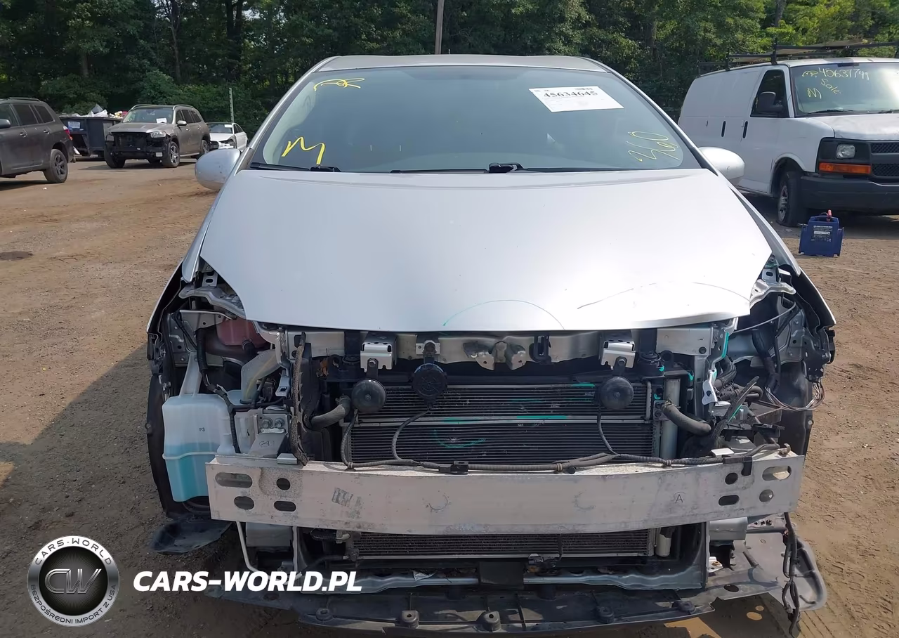 2014 Toyota Prius Two VIN:JTDKN3DU5E1766557 - 6