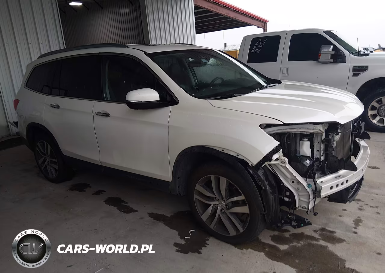 2017 Honda Pilot Elite VIN:5FNYF6H05HB098870 - 13