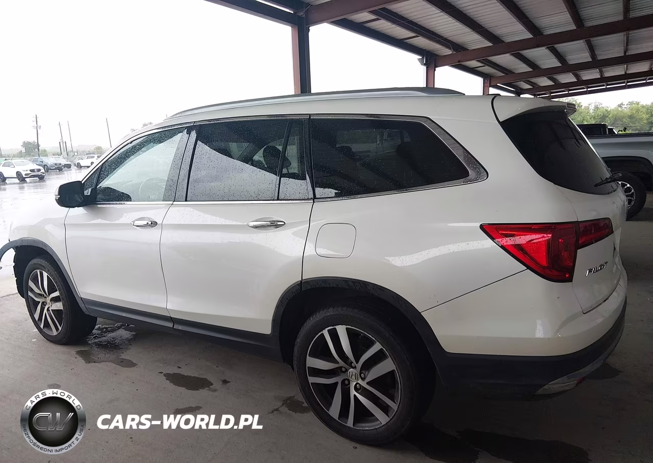 2017 Honda Pilot Elite VIN:5FNYF6H05HB098870 - 14