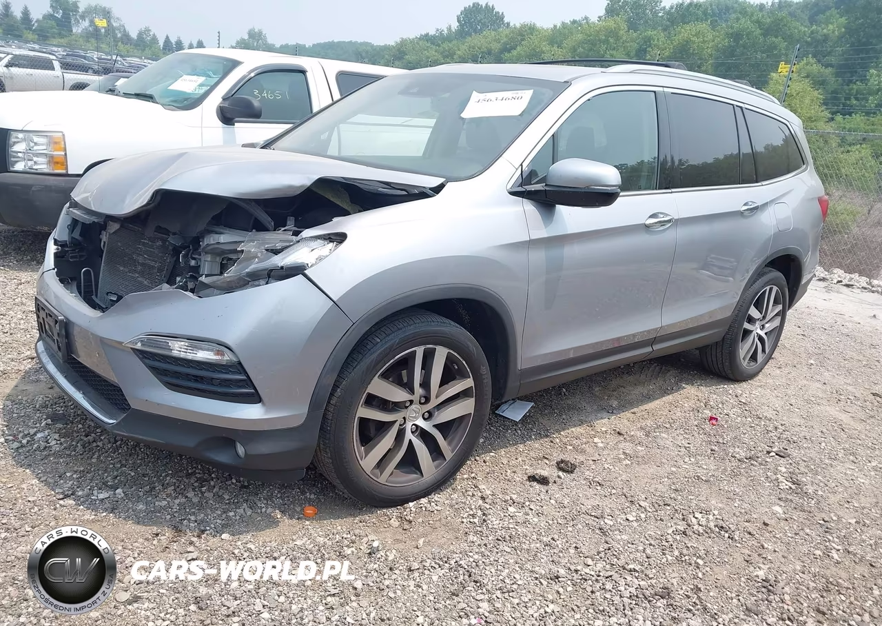 2016 Honda Pilot Touring VIN:5FNYF6H94GB114585 - 2