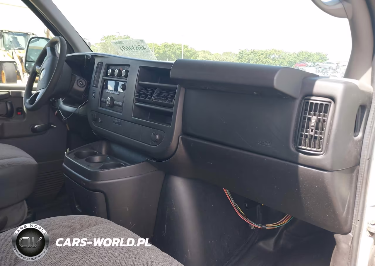 2012 Chevrolet Express 1500 Work Van VIN:1GCSGAFX2C1103241 - 5