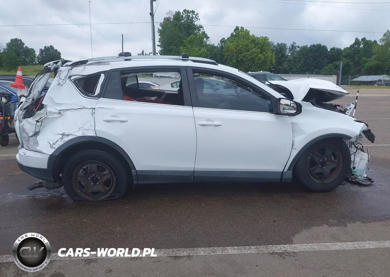 2017 Toyota Rav4 Le VIN:2T3BFREV6HW695401 - 14
