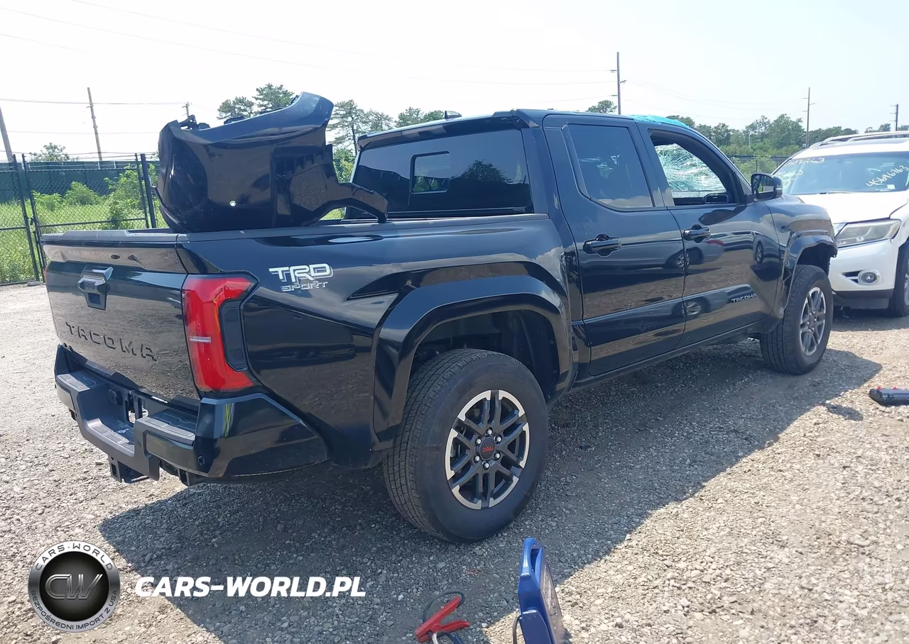 2025 Toyota Tacoma Trd Sport VIN:3TMLB5JNXSM095455 - 4
