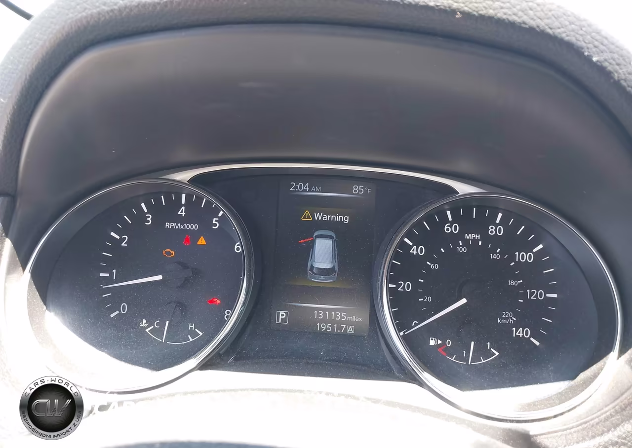 2015 Nissan Rogue S VIN:5N1AT2MVXFC886960 - 7