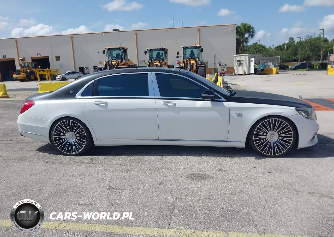 2016 Mercedes-Benz Maybach S 600 VIN:WDDUX7GB4GA256505 - 13