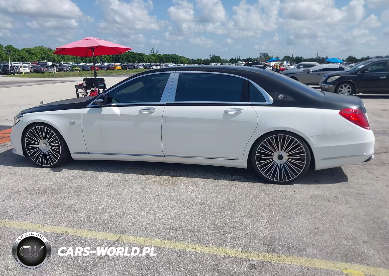2016 Mercedes-Benz Maybach S 600 VIN:WDDUX7GB4GA256505 - 14