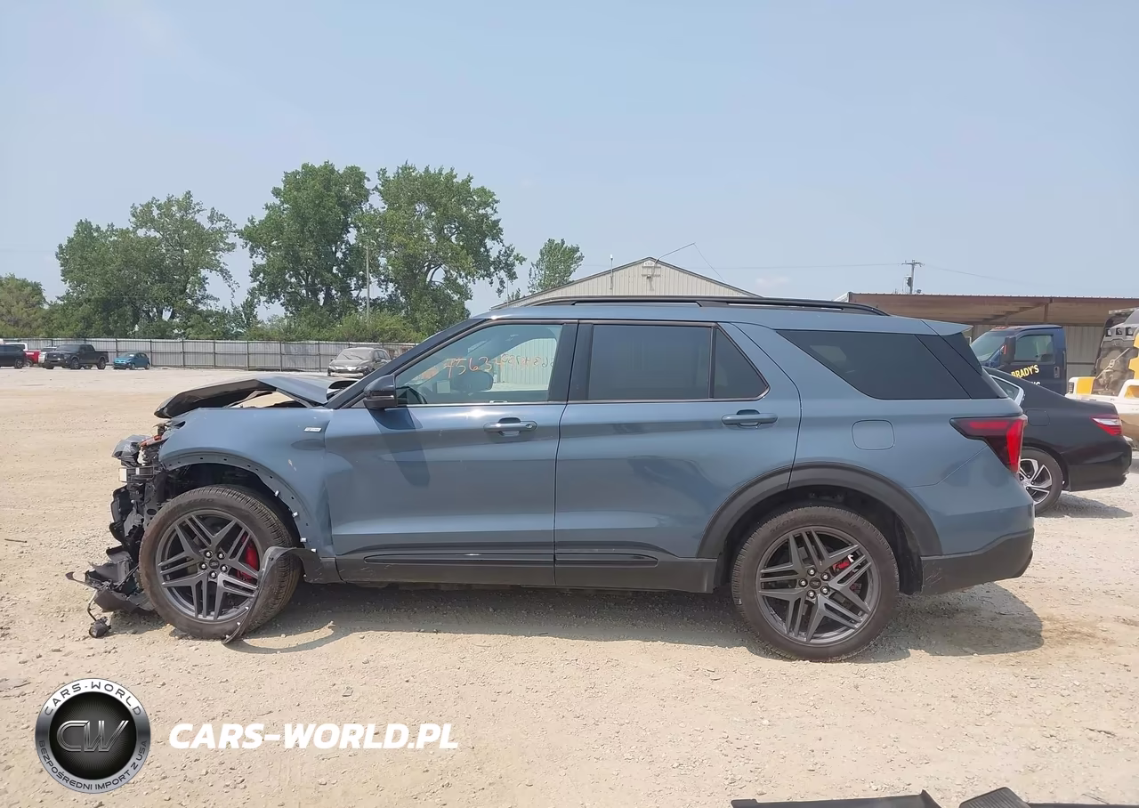 2025 Ford Explorer St-Line VIN:1FMUK8KH3SGC30408 - 15
