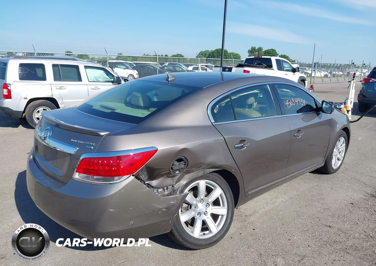 2011 Buick Lacrosse Cxl VIN:1G4GC5EC3BF321368 - 4