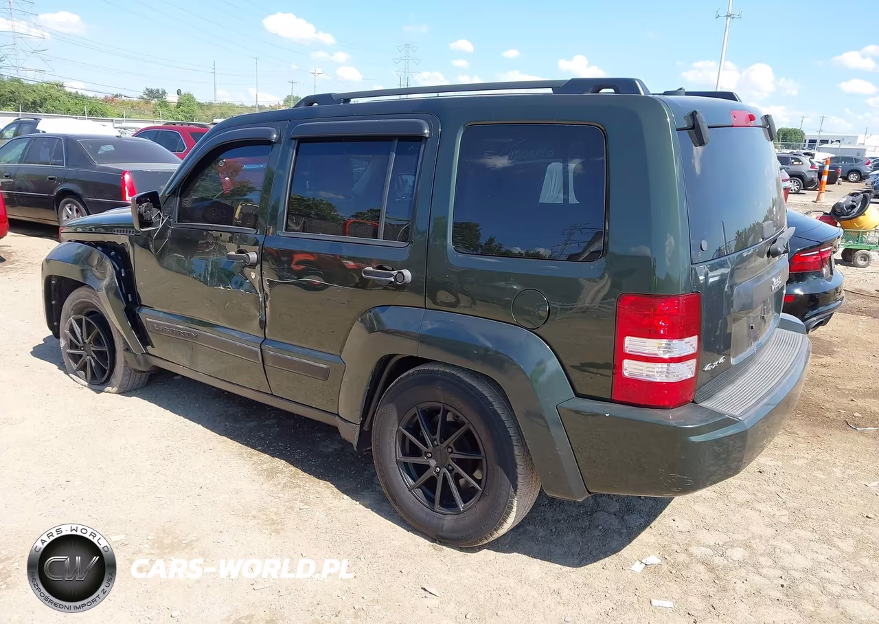 2010 Jeep Liberty Sport VIN:1J4PN2GK8AW175883 - 3
