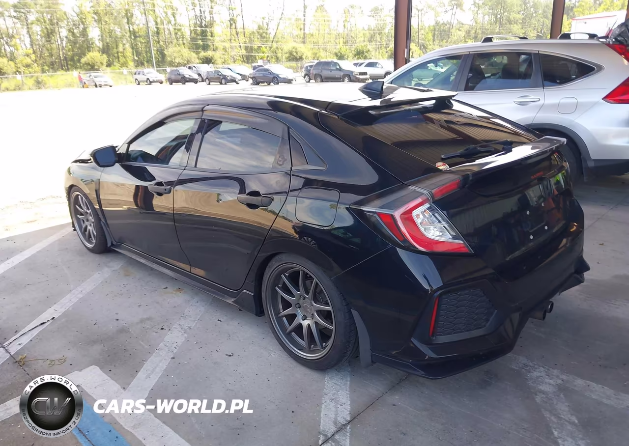 2018 Honda Civic Sport VIN:SHHFK7H47JU222363 - 3