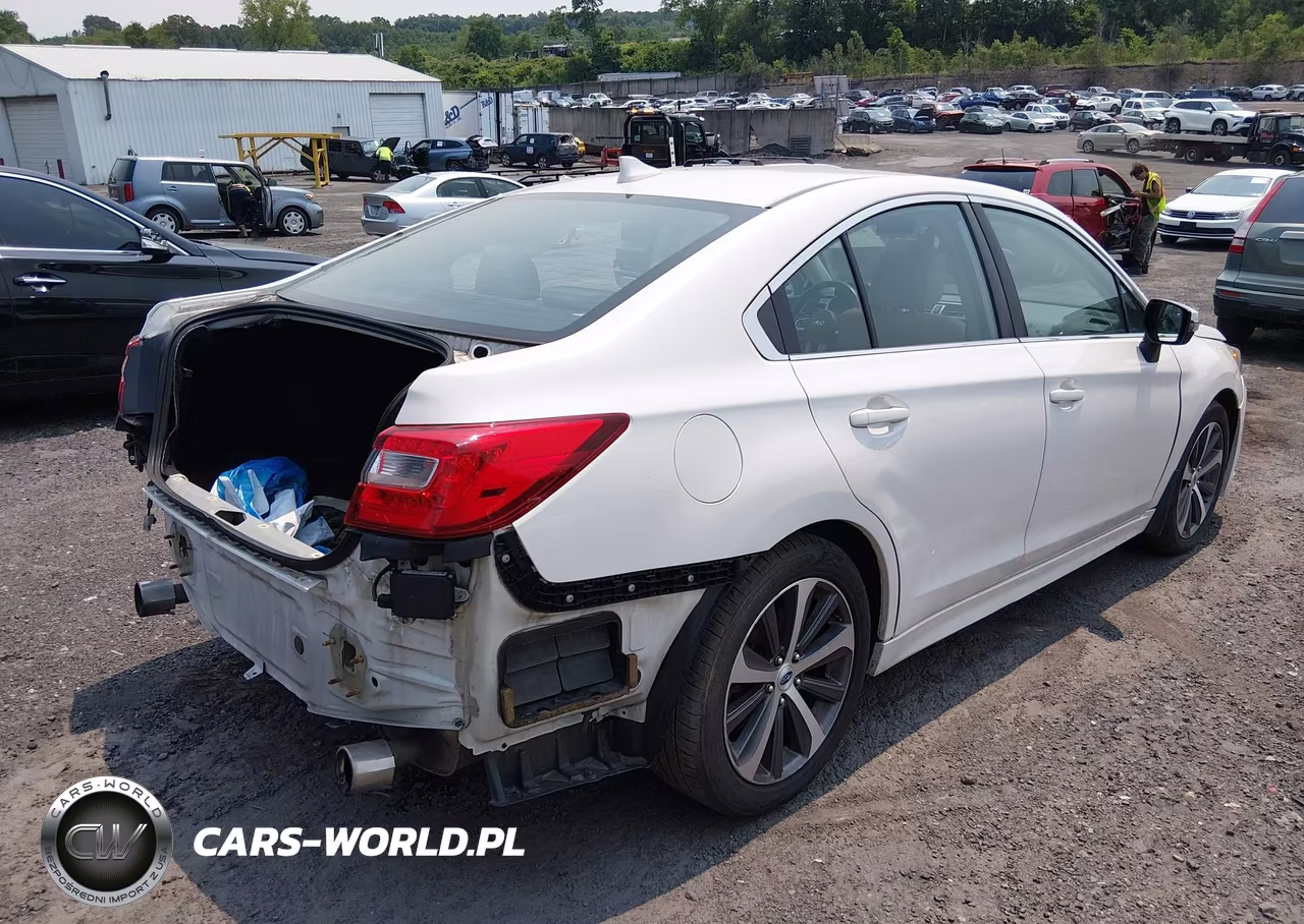 2017 Subaru Legacy 3.6R Limited VIN:4S3BNEN66H3023233 - 4