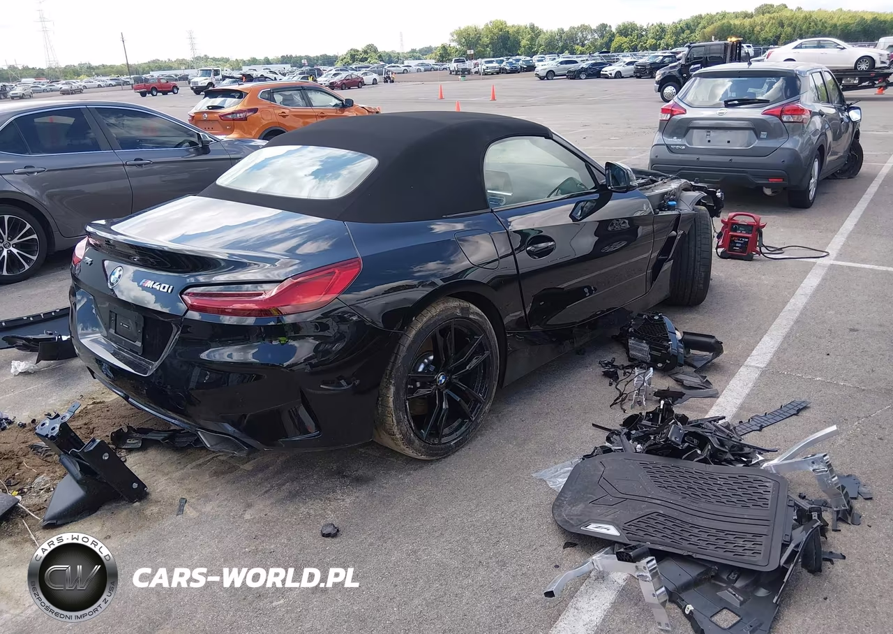 2026 BMW Z4 M40I VIN:WBAHF9C05TWY52022 - 4