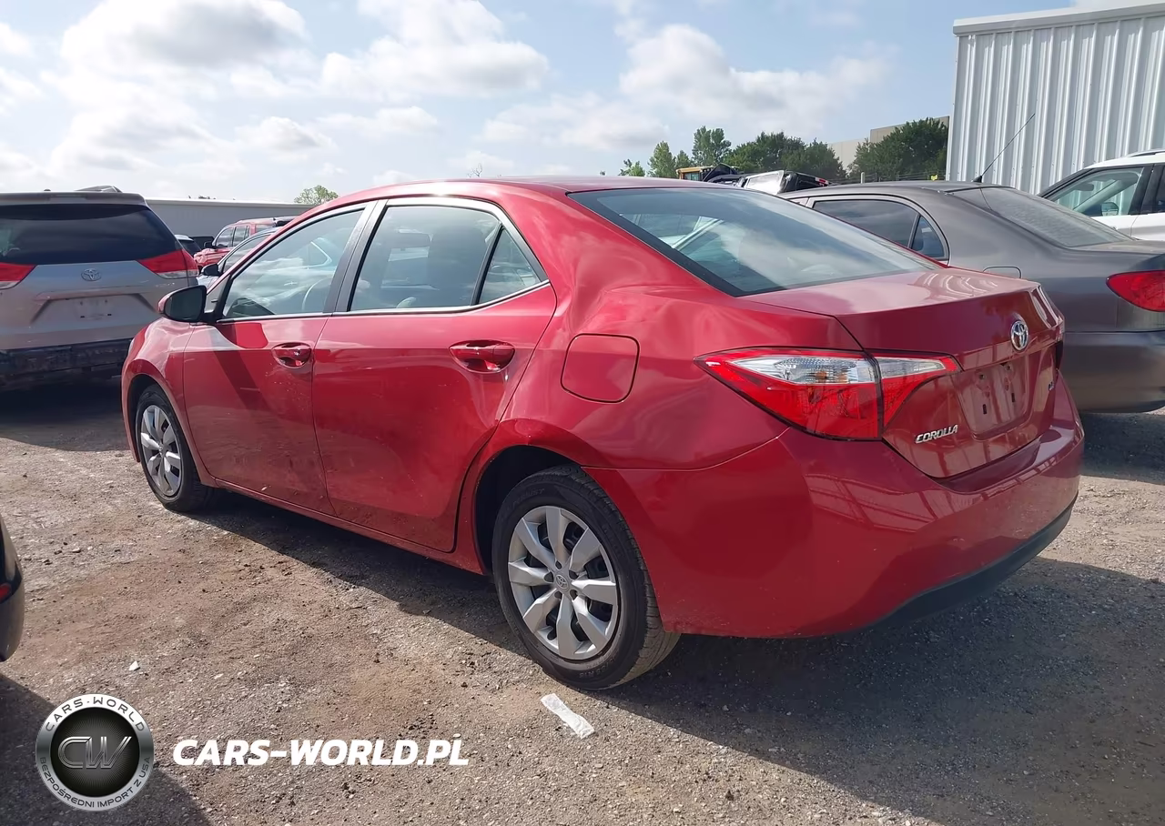 2015 Toyota Corolla Le VIN:5YFBURHE9FP262096 - 3