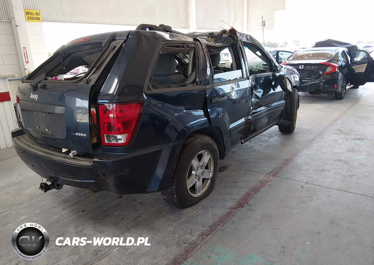 2005 Jeep Grand Cherokee Laredo VIN:1J4GR48K05C672576 - 4
