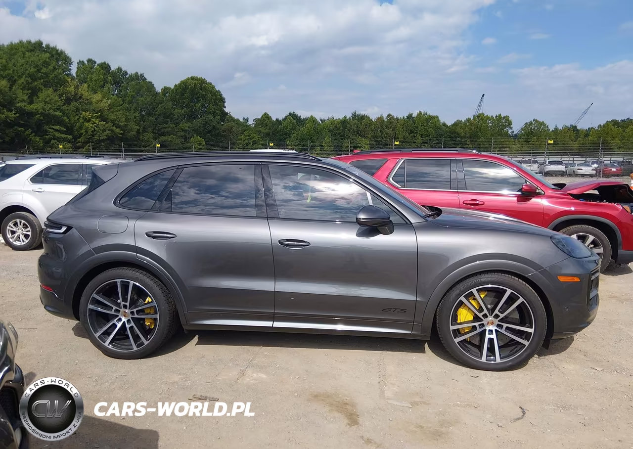 2025 Porsche Cayenne Gts VIN:WP1AG2AY5SDA26328 - 13