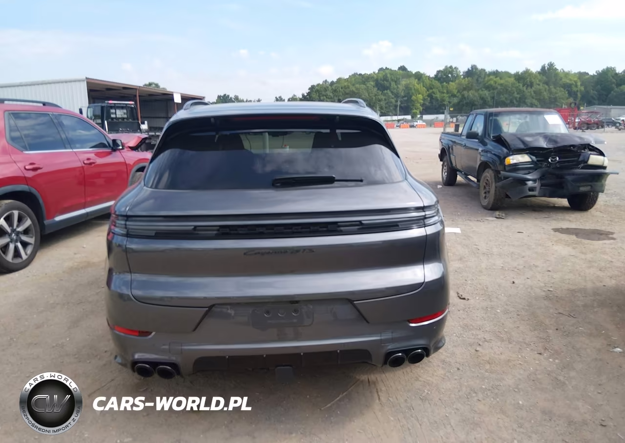 2025 Porsche Cayenne Gts VIN:WP1AG2AY5SDA26328 - 16