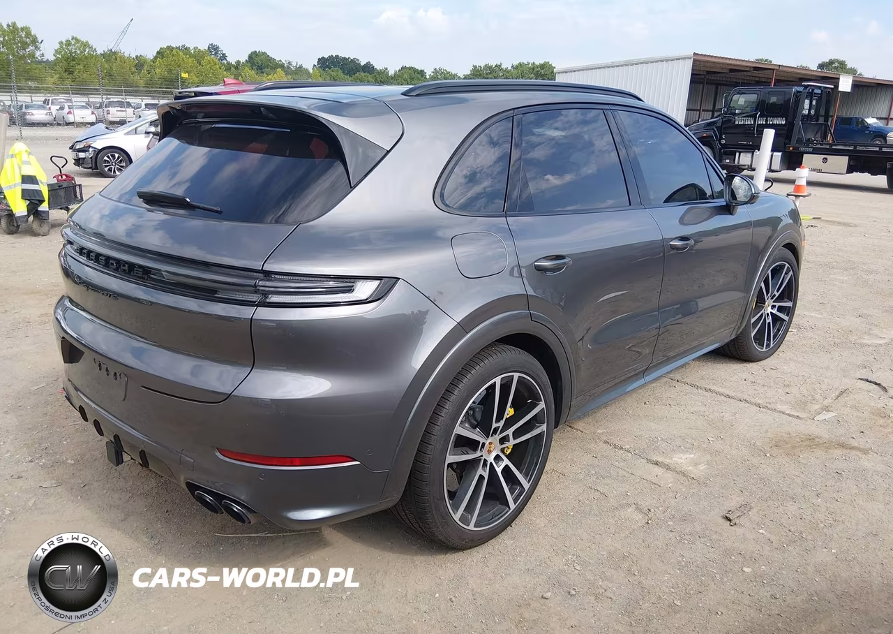 2025 Porsche Cayenne Gts VIN:WP1AG2AY5SDA26328 - 4