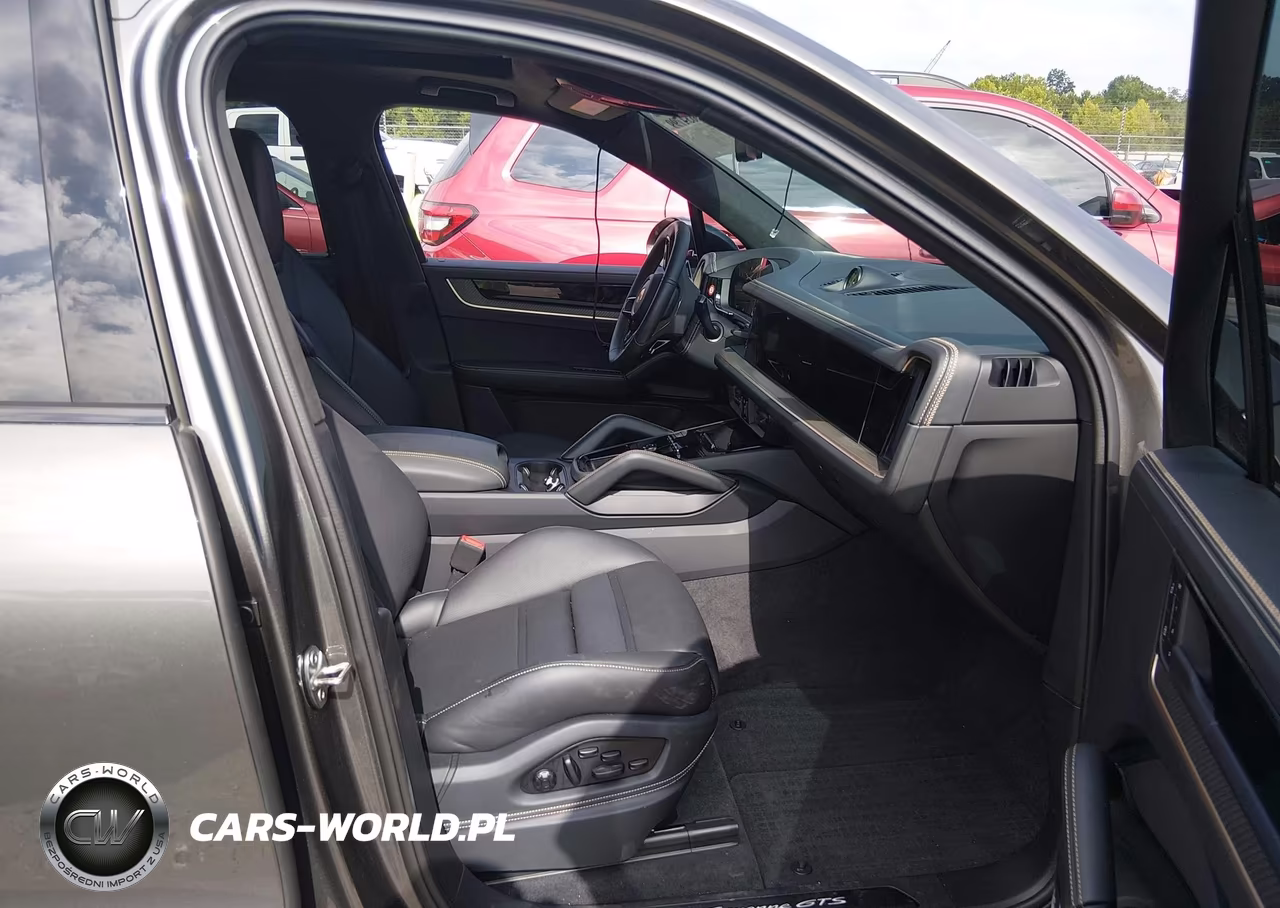 2025 Porsche Cayenne Gts VIN:WP1AG2AY5SDA26328 - 5
