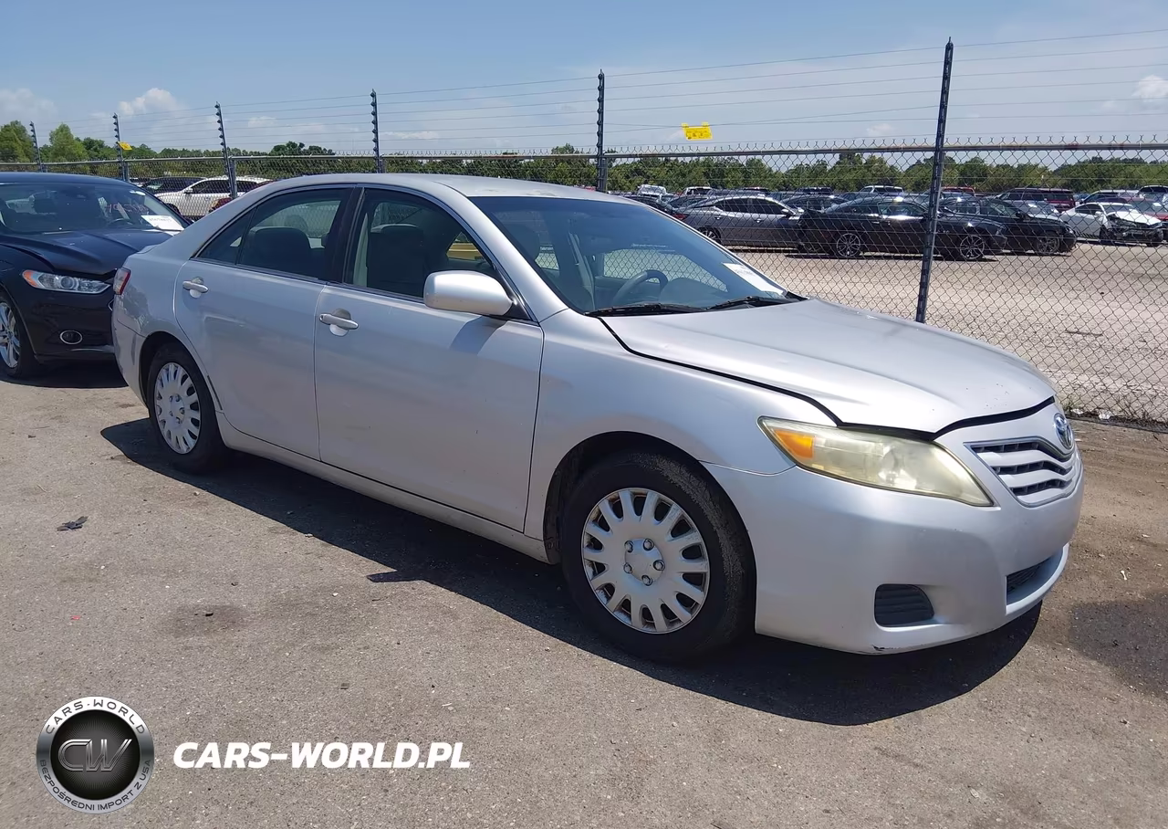2011 Toyota Camry – zdjęcie 1 z 11