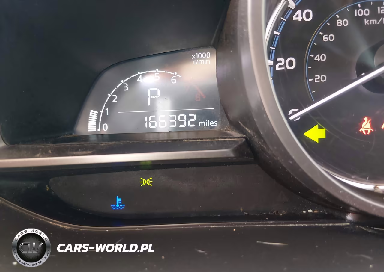 2019 Toyota Yaris Le VIN:3MYDLBYV7KY512160 - 15