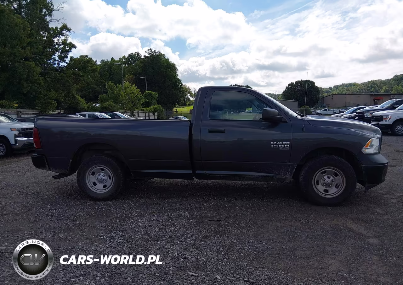 2019 Ram 1500 Classic Tradesman 4X2 8' Box VIN:3C6JR6DG5KG503937 - 18