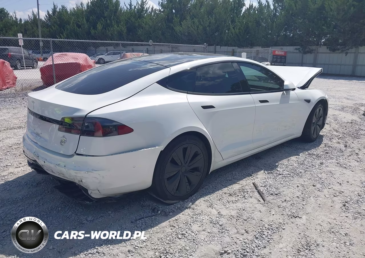 2022 Tesla Model S Dual Motor All-Wheel Drive VIN:5YJSA1E5XNF463269 - 4